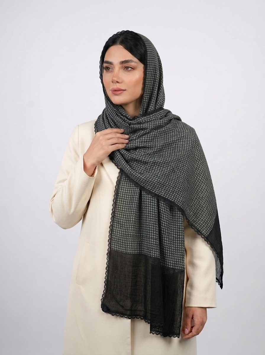 شال وارداتی طرح دار مشکی کد 611 - طرح 4 - تصویر ۳